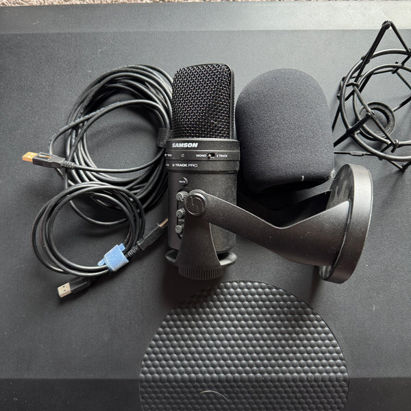 Samson G-Track Pro Microphone + Accessories – SM Keyboards LLC