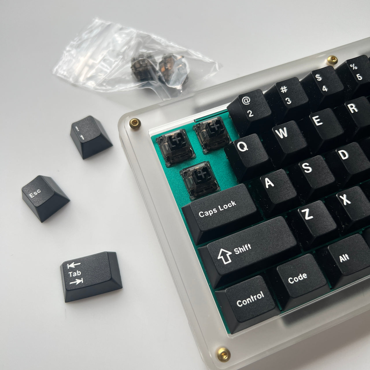 Photo inspiration: Fresh Look at 65 Isolation Frosted Clear Kit